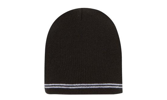 Bonnet en acrylique à rayures et tête de mort