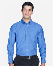 Load image into Gallery viewer, Men&#39;s Long-Sleeve Oxford with Stain-Release

