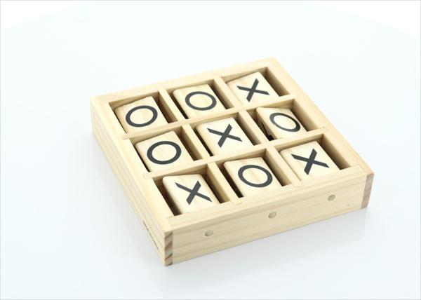 Tic-Tac-Toe Desktop Game