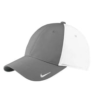 Charger l&#39;image dans la galerie, Nike Swoosh Legacy 91 Cap
