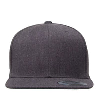 Charger l&#39;image dans la galerie, ATC™ YUPOONG® YP CLASSICS® PREMIUM CLASSIC SNAPBACK.
