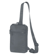 Charger l&#39;image dans la galerie, KOI® MATTE SLING BAG. 4 L.

