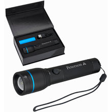 Charger l&#39;image dans la galerie, Urban Peak® Rechargeable 20W Parallel Flashlight
