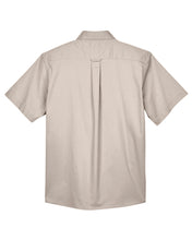 Load image into Gallery viewer, Men&#39;s Easy Blend™ Short-Sleeve Twill Shirt with Stain-Release
