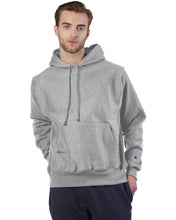 Load image into Gallery viewer, Men&#39;s Champion Reverse Weave® Pullover Hooded Sweatshirt
