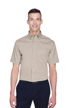 Load image into Gallery viewer, Men&#39;s Easy Blend™ Short-Sleeve Twill Shirt with Stain-Release
