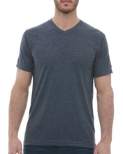 Charger l&#39;image dans la galerie, Fine Blend  V-Neck T-Shirt
