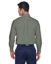 Load image into Gallery viewer, Solid Broadcloth Non-Iron Performance
